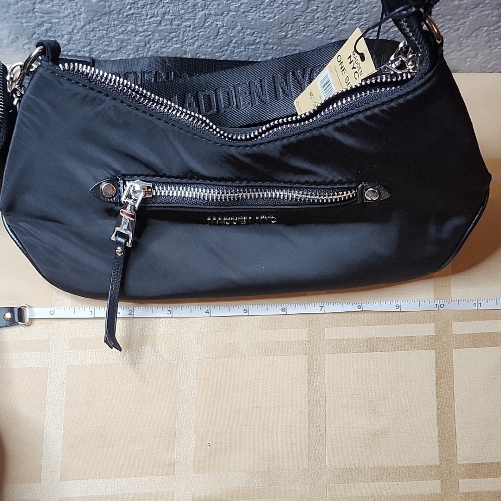 🆕️Madden NYC Black Shoulder Bag W/ Bonus Coin Purse - Picture 8 of 14